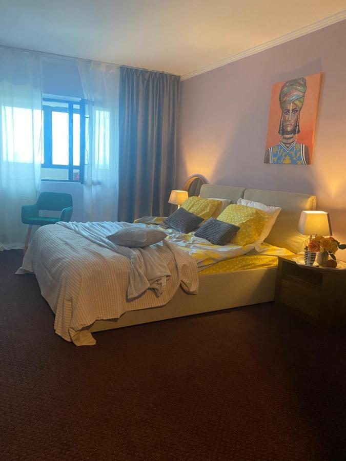 Victoriei Deluxe Suites Букурещ Екстериор снимка