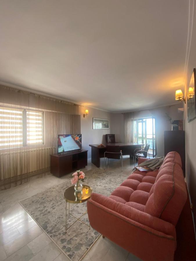 Victoriei Deluxe Suites Букурещ Екстериор снимка